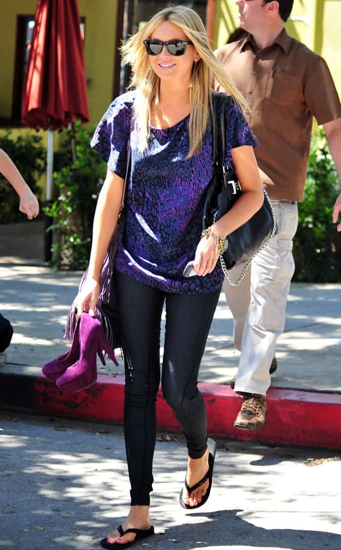 Stephanie Pratt on set for the final season of 'The Hills' in Brentwood on April 8, 2010