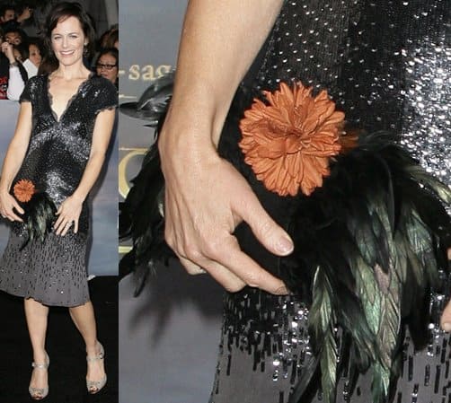 Actress Sarah Clarke attends the premiere of "The Twilight Saga: Breaking Dawn - Part 2"