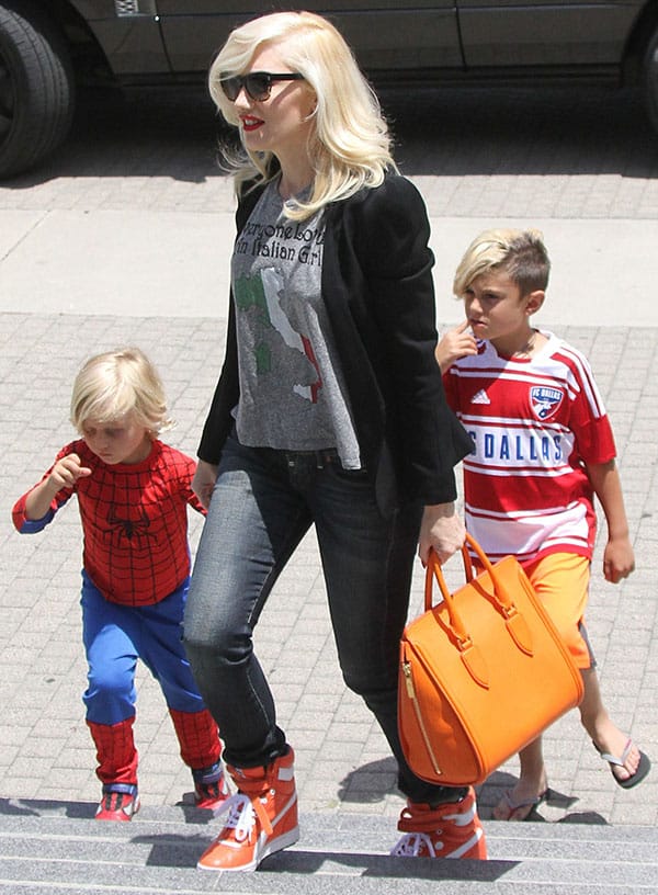 Gwen Stefani spends an afternoon with her sons
