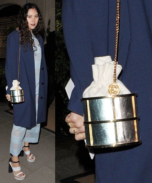 Eliza Doolittle totes a strange bag at the London Fashion Week's Autumn/Winter 2014 Mulberry Dinner