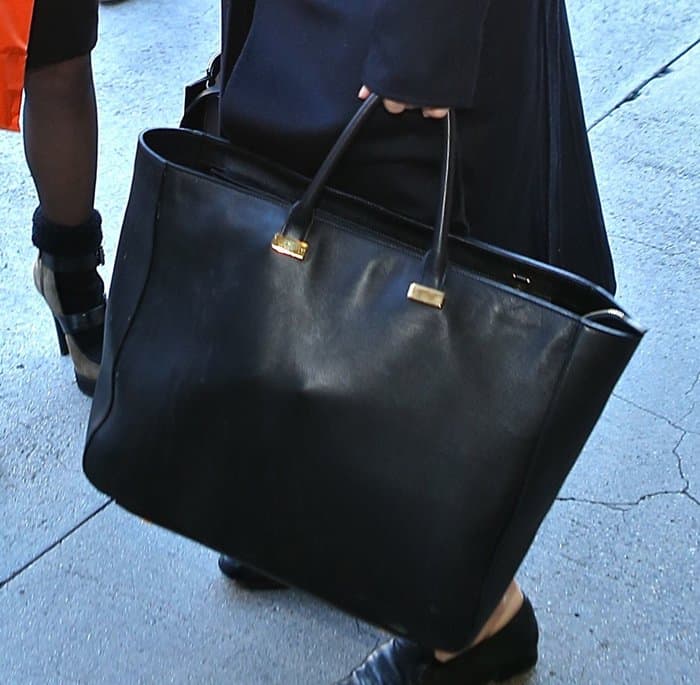 Ashley Olsen Airport Bags4