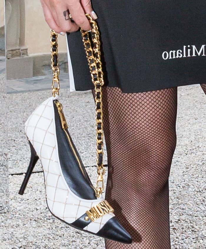 Katy Perry carried a quirky purse in the shape of a pump