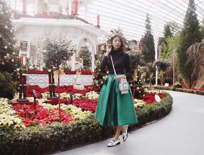 Amelyn Beverly is a travel influencer and fashion blogger based in Singapore