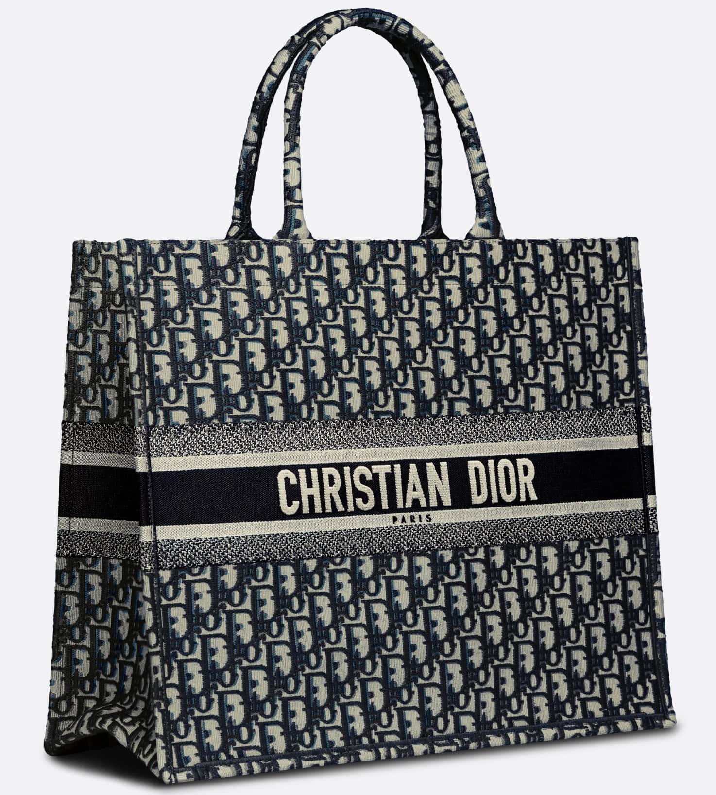 A staple of the Dior aesthetic, the Dior Book Tote is fully embroidered with a blue Dior Oblique motif
