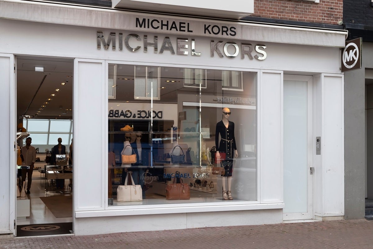 The best way to ensure that you are getting a real Michael Kors purse is to buy it from a reputable retailer